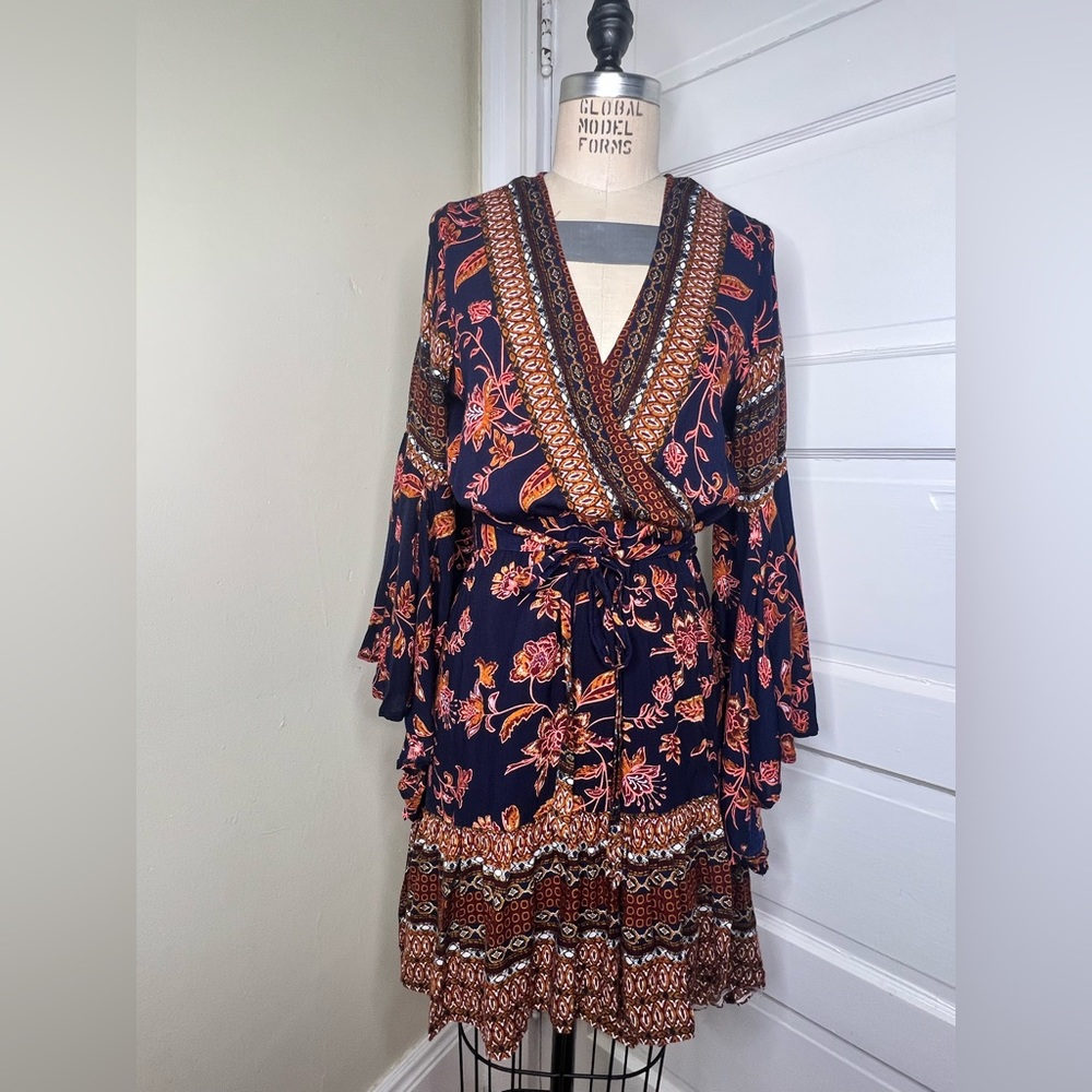 Z&L Europe Wrap Around Ruffle Dress Bell Sleeves Medium Floral Tribal Bohemian M